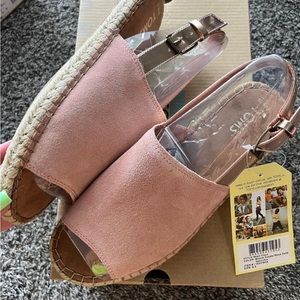 Women’s Toms Sandals